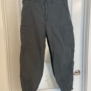 GREY CARGO PANTS